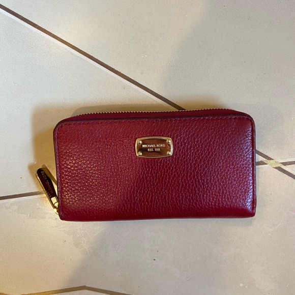 Michael Kors Accessories - Michael Kors Wallet